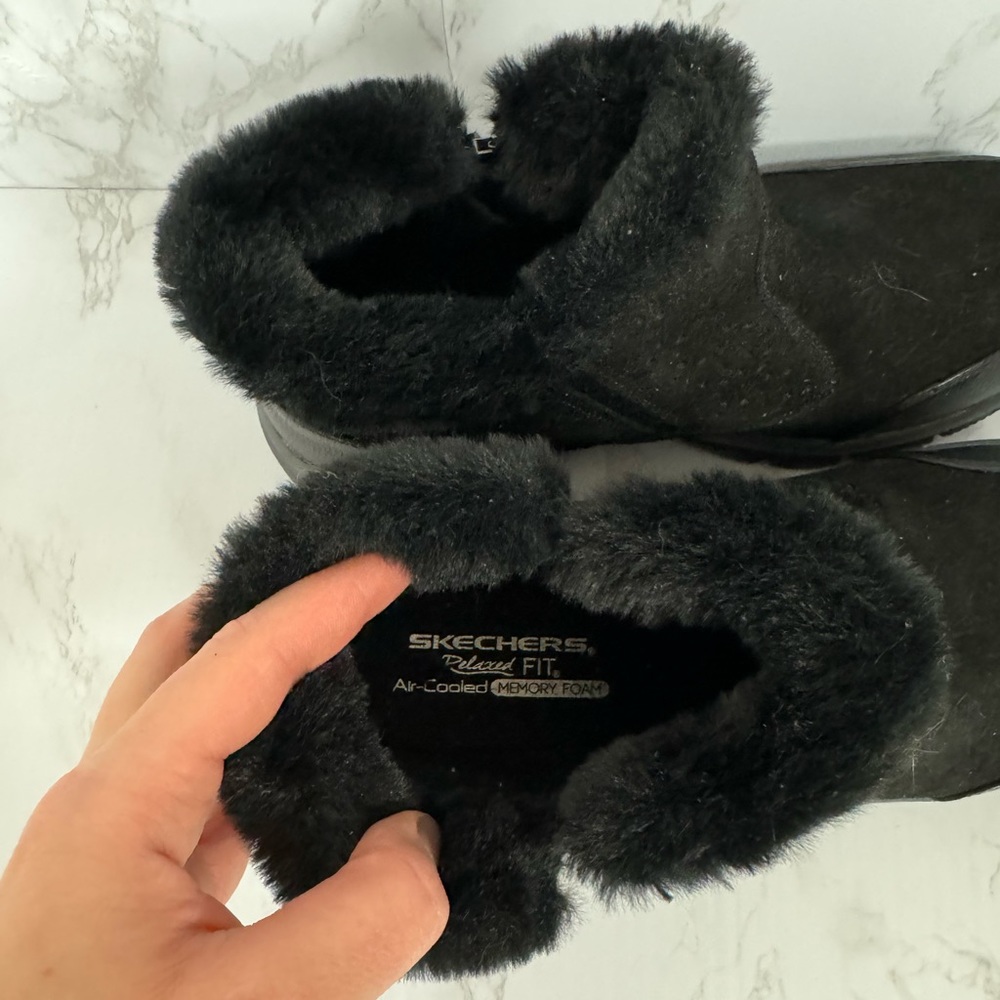 Skechers Air Cooled Memory Foam Faux Fur Winter Boots - Picture 6 of 6